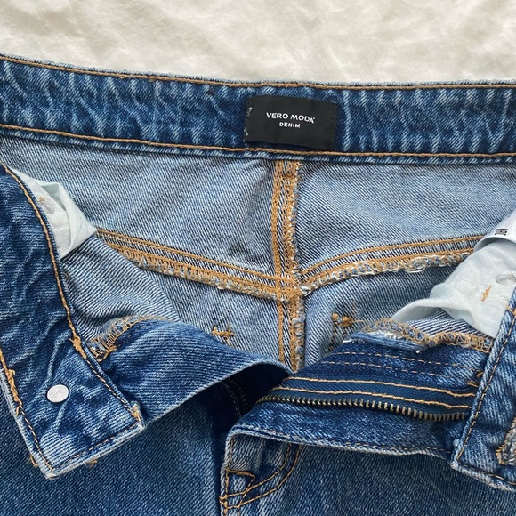 Vero Moda straight leg jeans - Picture 8 of 8